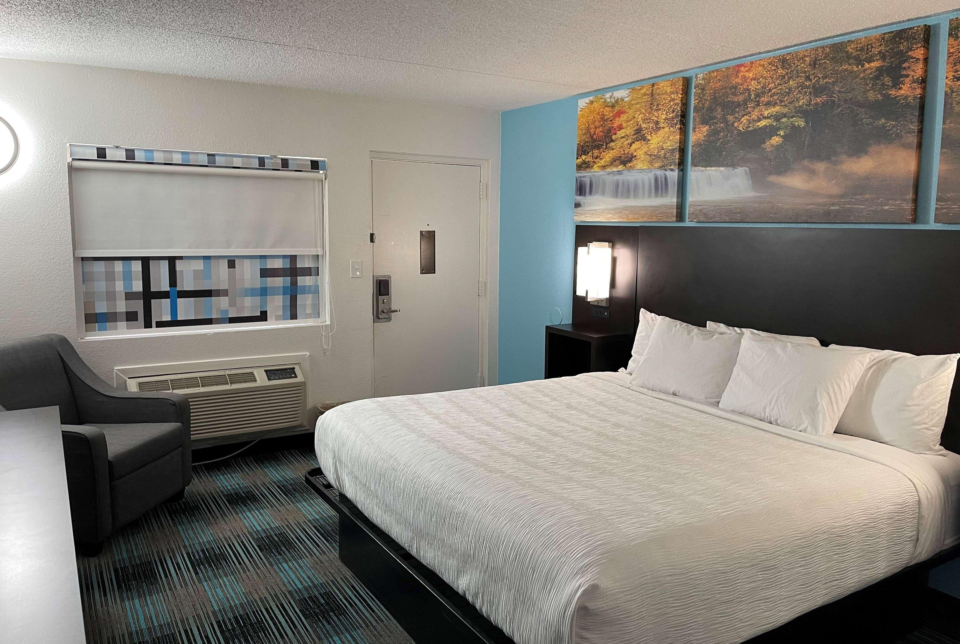 Days By Wyndham Ga I-75 And Us-41 Hotel 2*